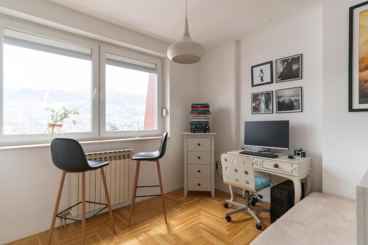 Oz Apartment Sarajevo - Amazing View - 5 Min. From Center 外观 照片